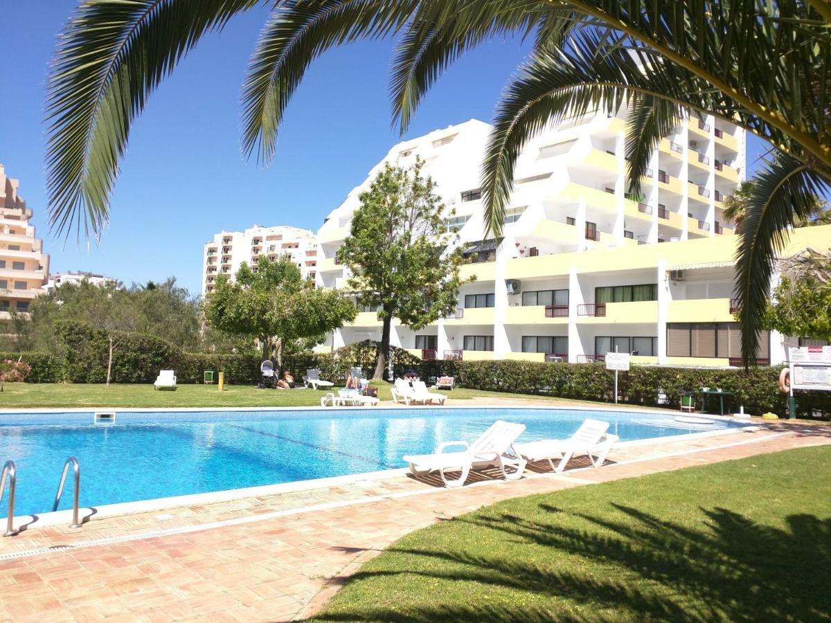 Torre Da Rocha Apartment Portimao Exterior photo